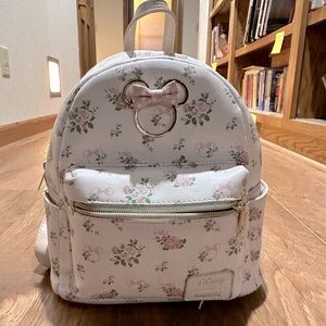Loungefly Minnie Mouse Floral Mini Backpack